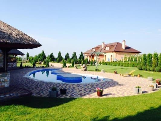 Maetok Country Club Hotel Petrove Ngoại thất bức ảnh